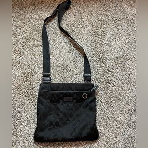 COACH Signature Crossbody Shoulder bag in black